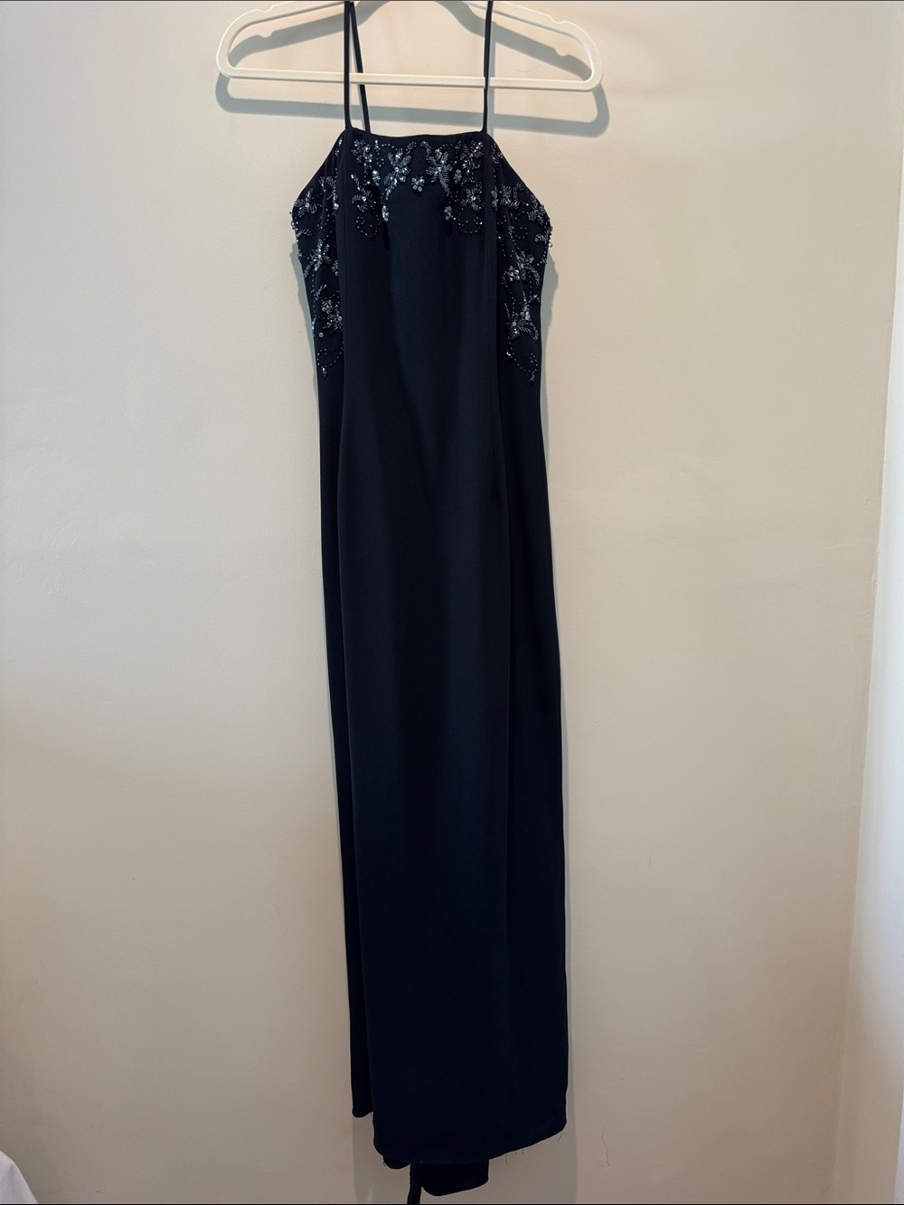 Vintage Black Beaded Spaghetti Strap Evening Dress with Elegant Train